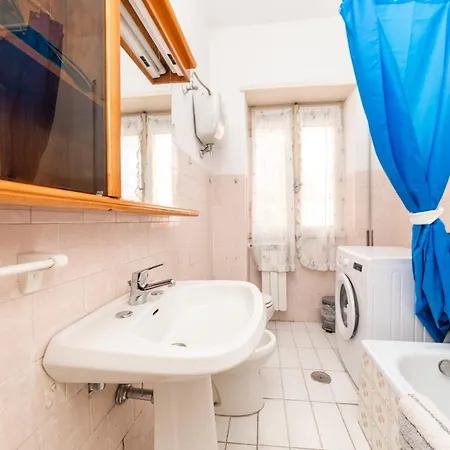 Waterfront - Apartment Terracina